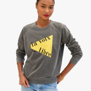 Sweatshirt